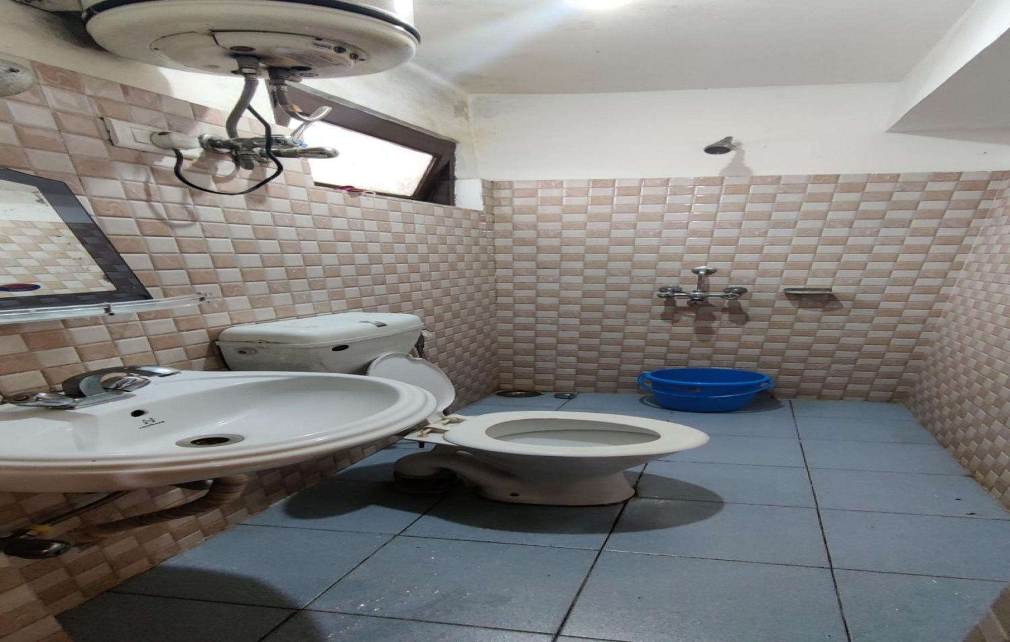 Capital O 8272 Hotel Pratigya Residency กังต็อก ภายนอก รูปภาพ